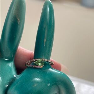 Elegant Green Gemstone and diamond 10 k rose gold Ring
